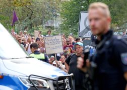 Wegen Gegenprotest Kein Auftritt Von Hoecke In Jena 27